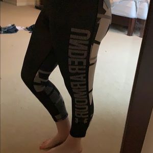 Capri under armour leggings